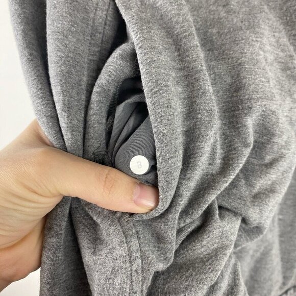 Lululemon Women's Wrap Button Cardigan Size 8 Gray Coast Wrap - Picture 4 of 9